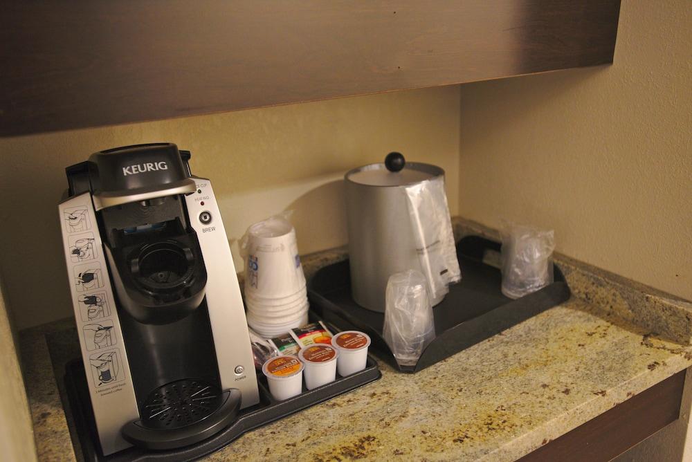 Holiday Inn Express Anderson by IHG photo 14