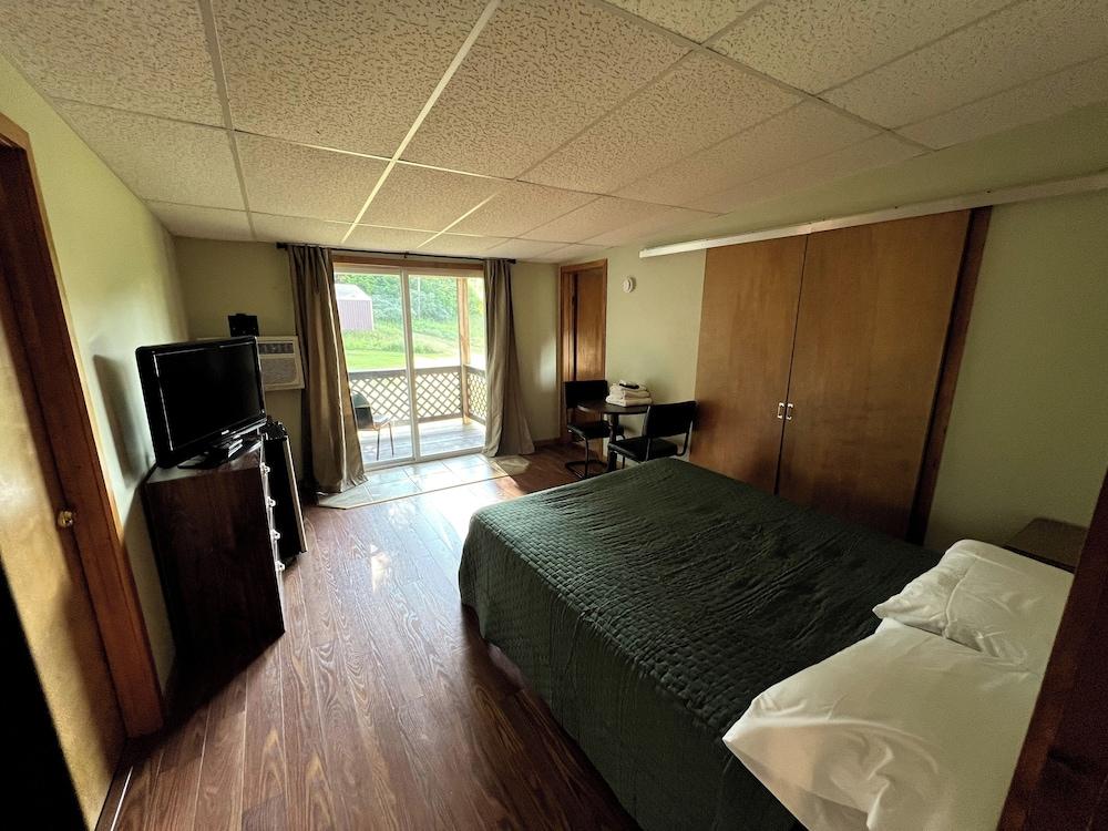 Lost Pines Lodge photo 16