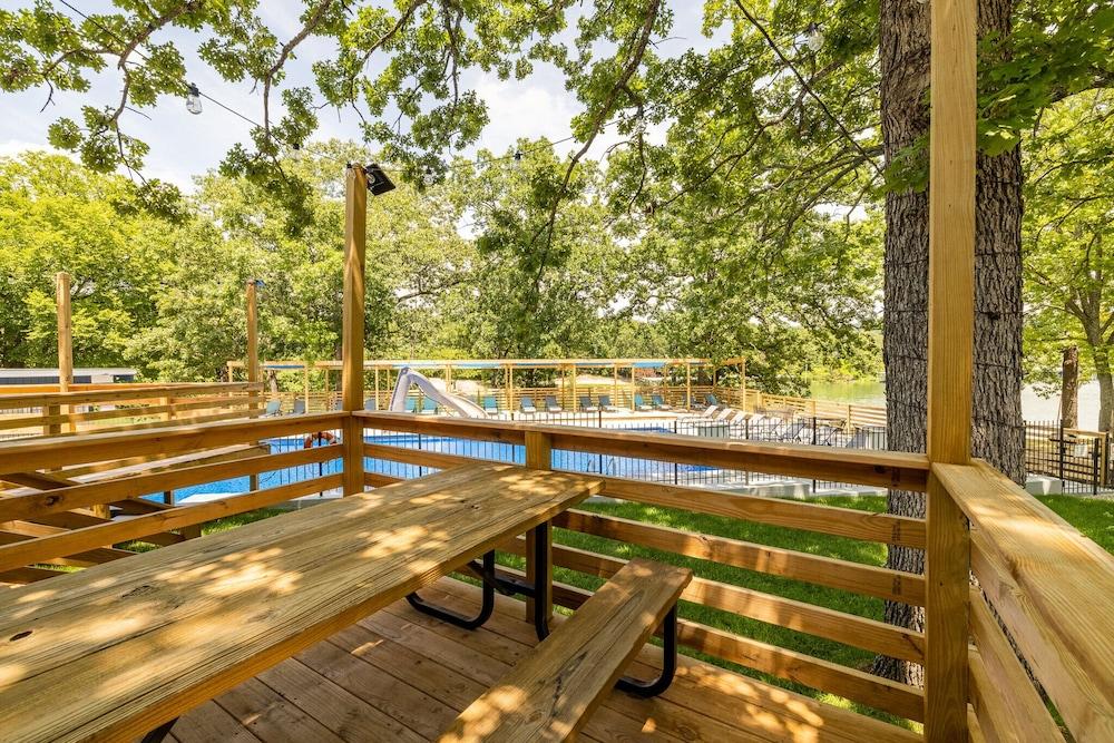 Kimberling Cove C1 photo 26