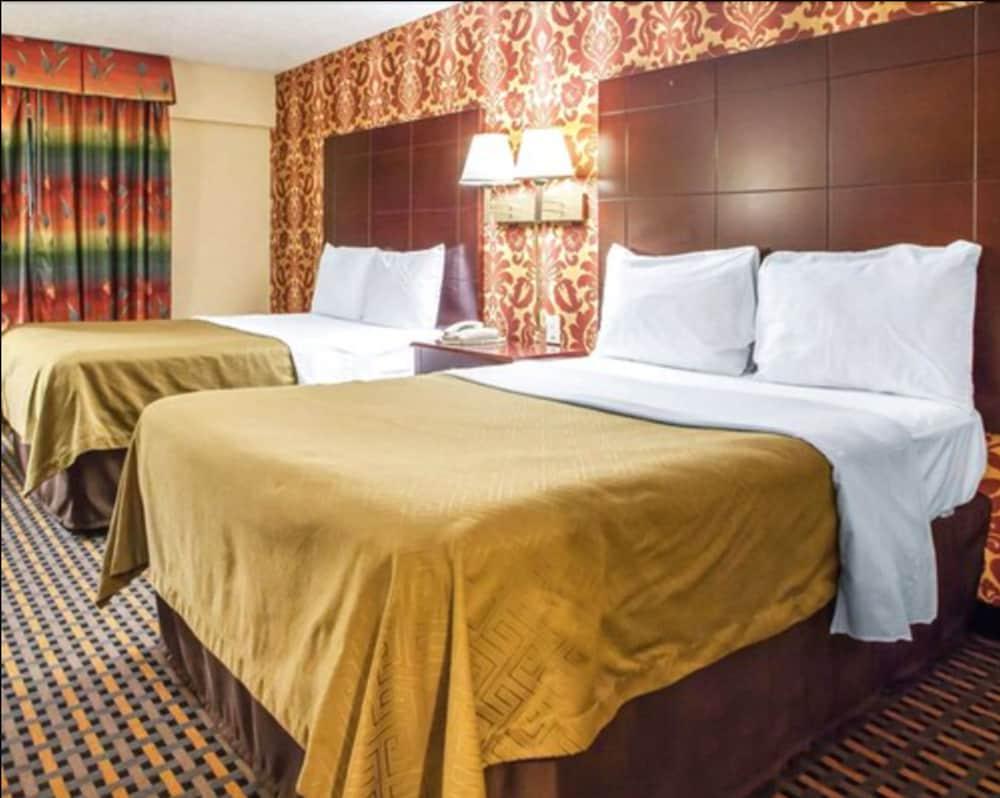 Days Inn by Wyndham Jersey City / NYC Area photo 7