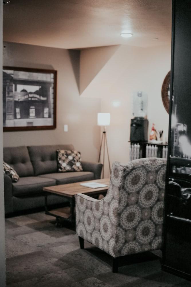 The Miner's Boutique Hotel photo 3