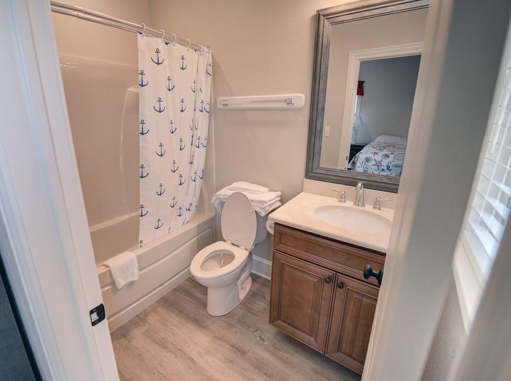 Outer Banks Motel - Village Accommodations photo 50