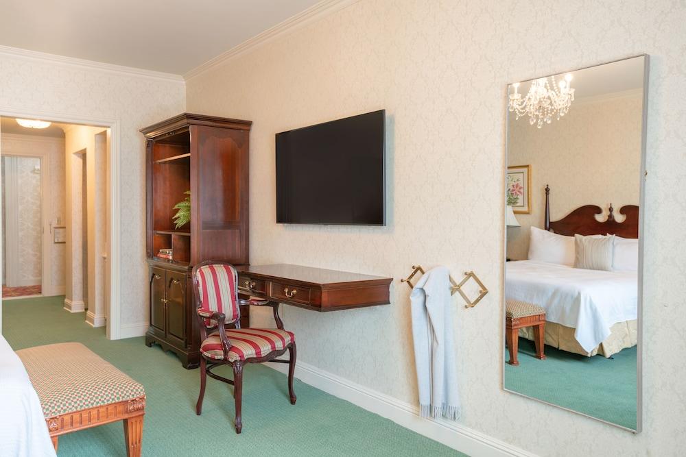 Bristol Hotel, Boutique Collection photo 19