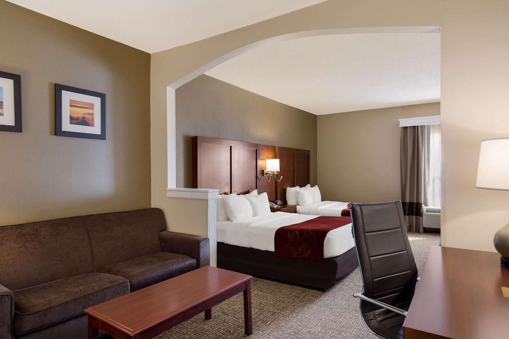 Comfort Suites Near University photo 30