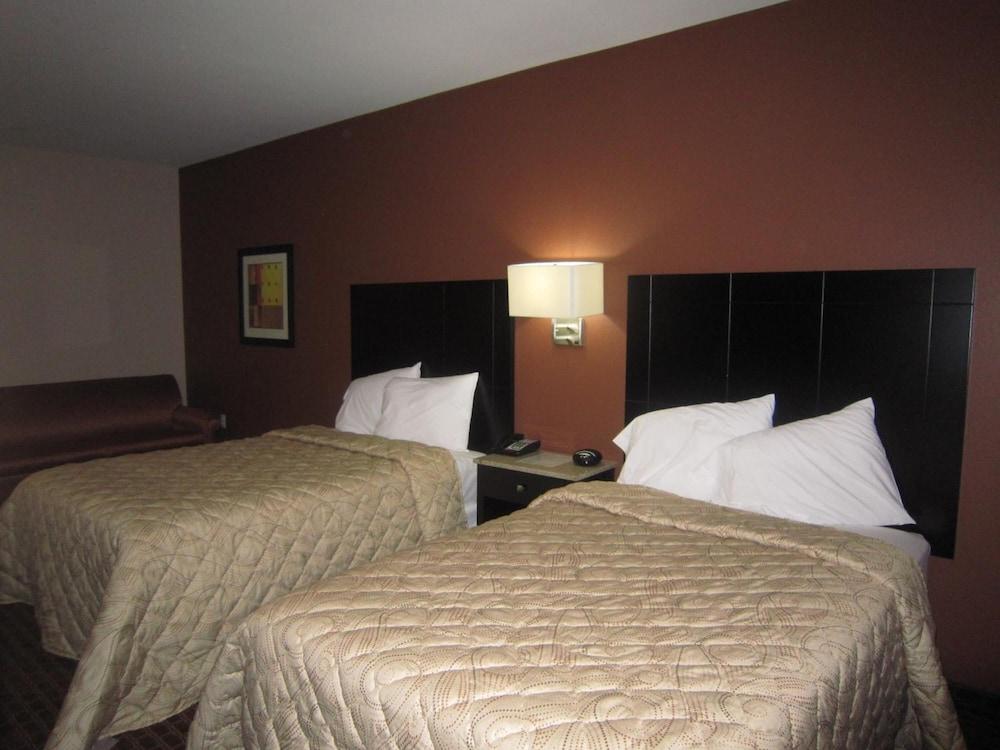 Red Carpet Inn And Suites Monmouth Jtc photo 15