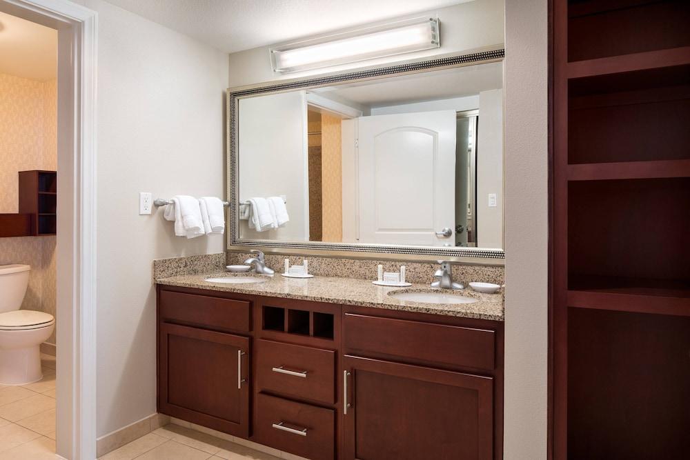 Residence Inn by Marriott Downtown Long Beach photo 32