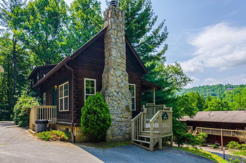 Highland Hills Motel and Cabins – A Master Hosts Resort photo 47