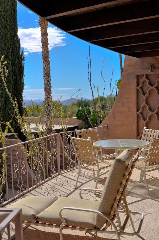 Mission Hill Casitas photo 11