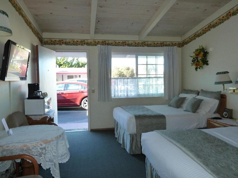 Sundown Inn photo 5