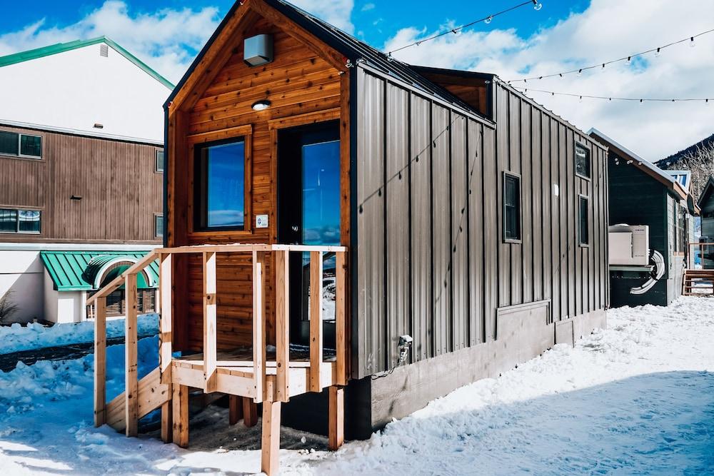 Powderhorn Lodging photo 5