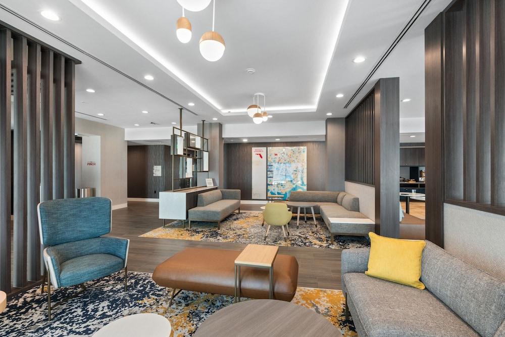 TownePlace Suites Jacksonville Airport photo 2