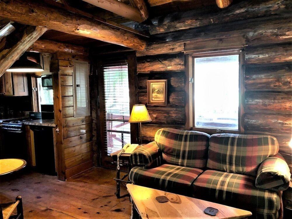 Drummond Island Resort photo 73