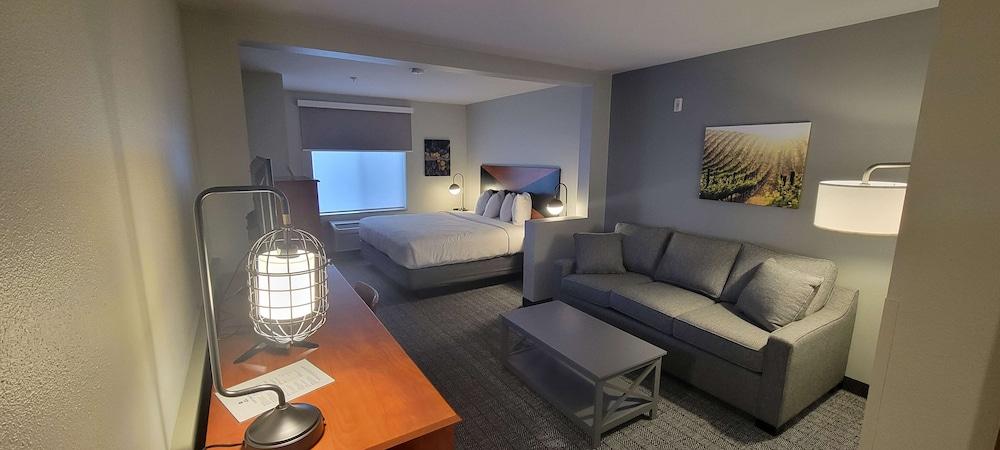 Best Western Kennewick Tri-Cities Center photo 8