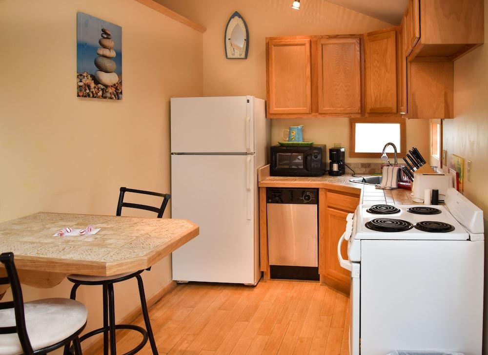 Shorelands Guest Resort and Cottages photo 27