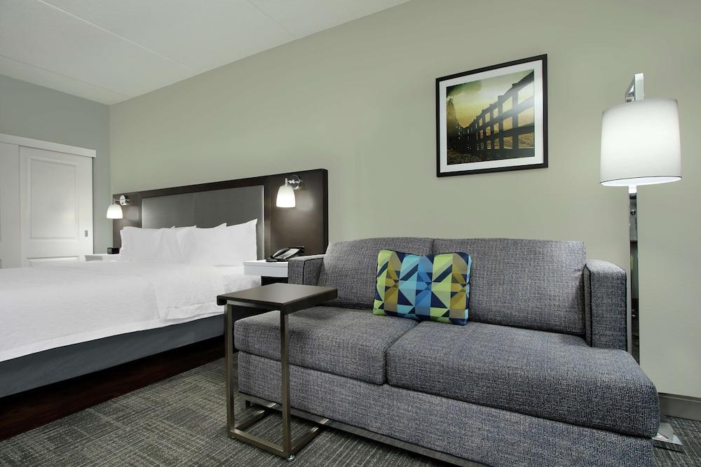 Hampton Inn Hagerstown-I-81 photo 20