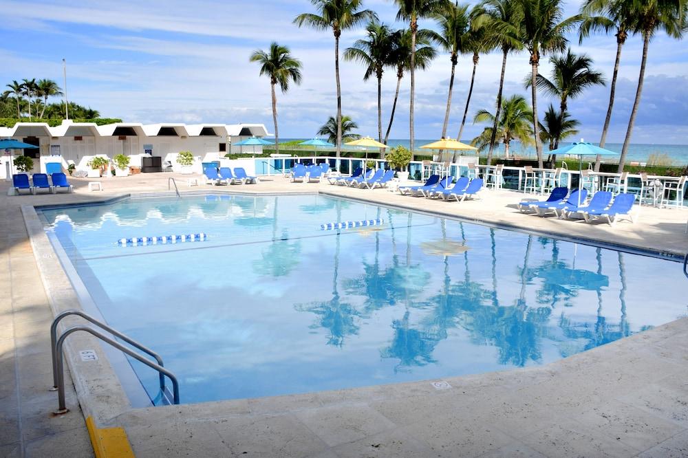 Seacoast Suites on Miami Beach photo 78