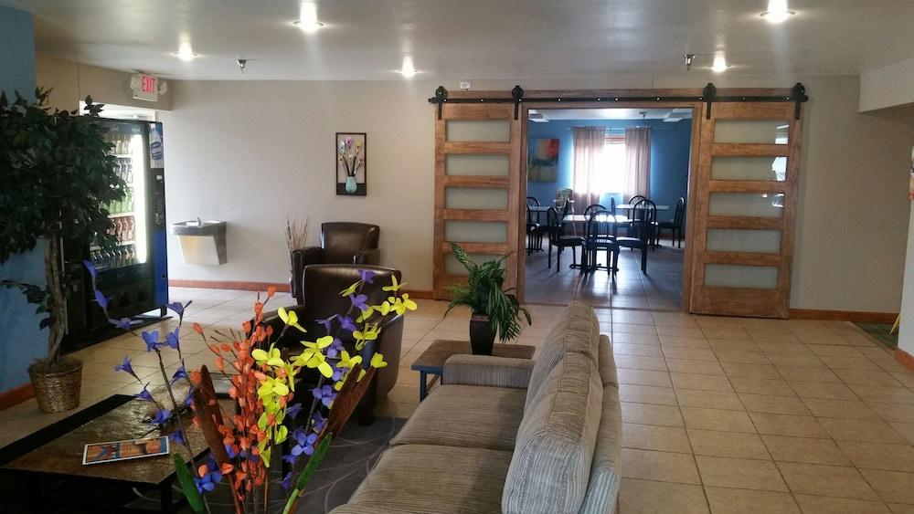 Rock Creek Hotel photo 2