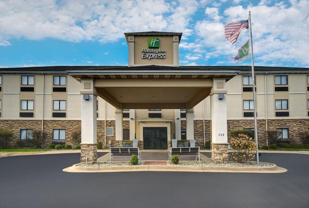 Holiday Inn Express Marshall by IHG photo 40