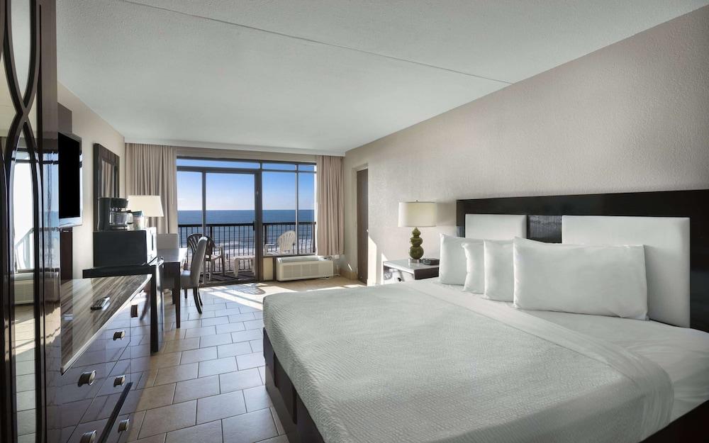 hotel BLUE photo 6