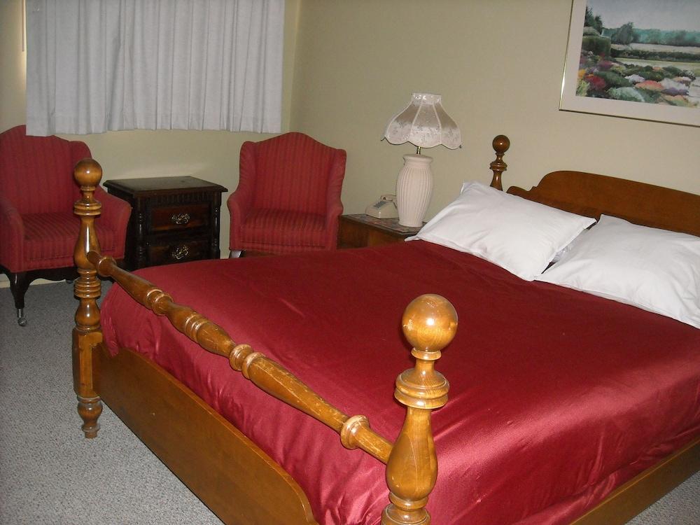 Stagecoach 66 Motel photo 9