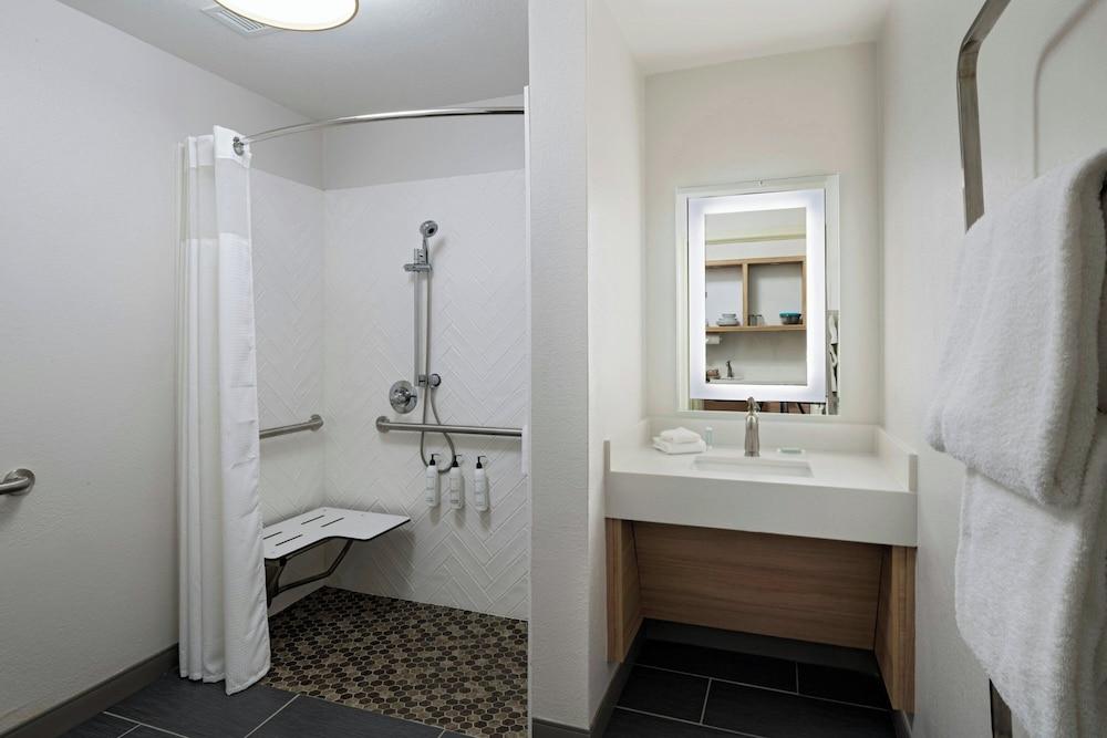 Towneplace Suites By Marriott photo 16
