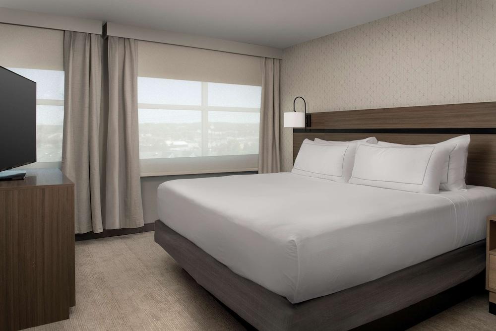 Doubletree by Hilton Chattanooga Hamilton Place photo 12