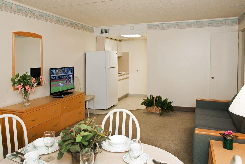 Lotus Inn photo 2