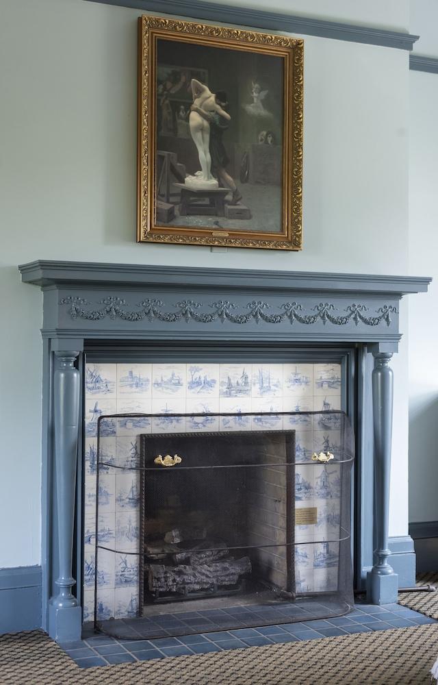 White Springs Manor a Belhurst Property photo 78