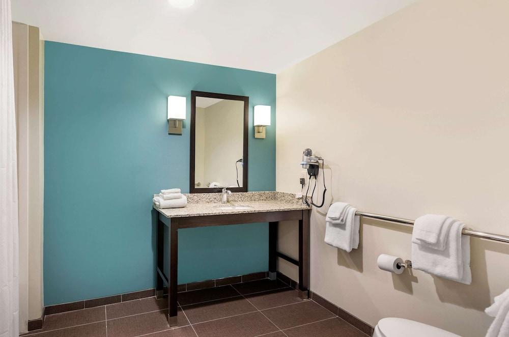 Sleep Inn Lancaster Dallas South photo 30