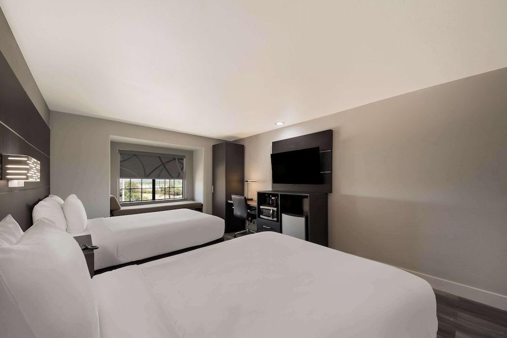 Best Western SeaWorld San Antonio photo 18