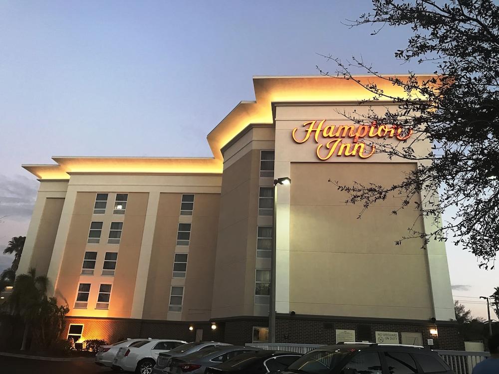 Hampton Inn Tampa/Rocky Point-Airport photo 20