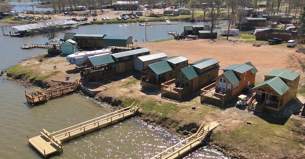 Pope's Landing Marina photo 67