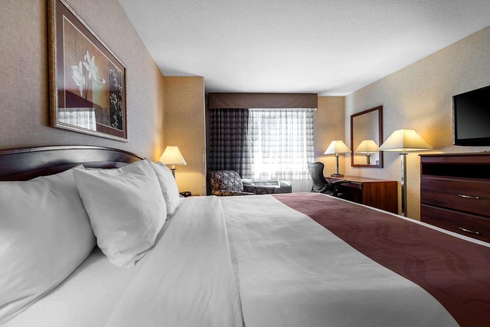 Quality Inn Burlington photo 11
