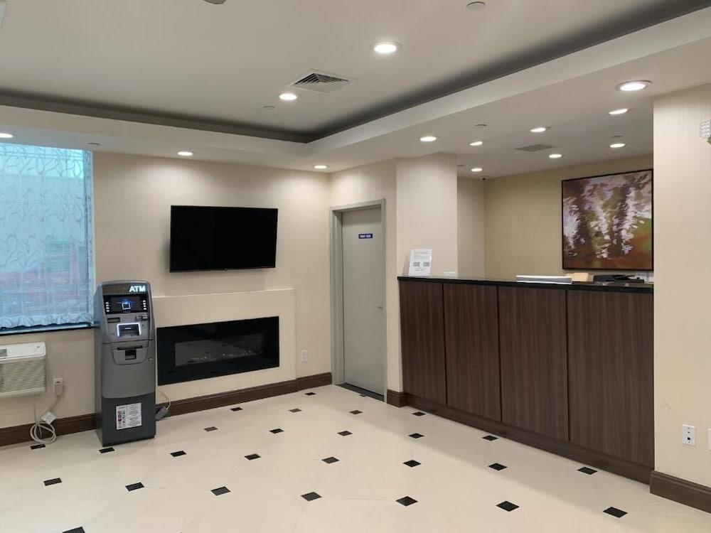 Voyage Hotel photo 7