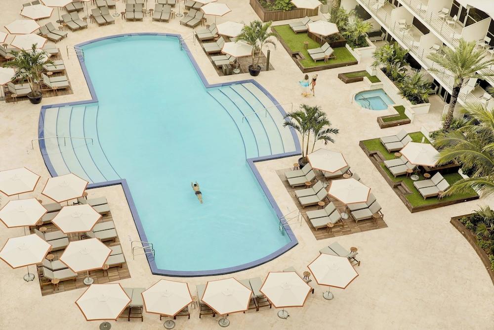The Ritz-Carlton, South Beach photo 53
