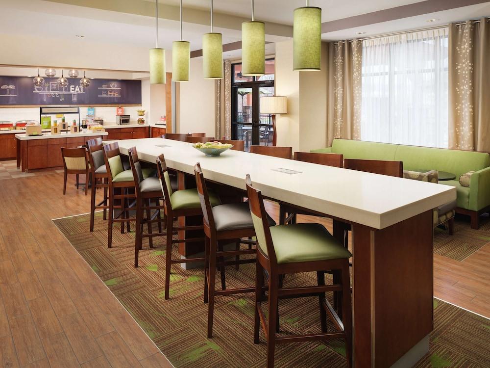 Hampton Inn Cleveland, TN photo 17