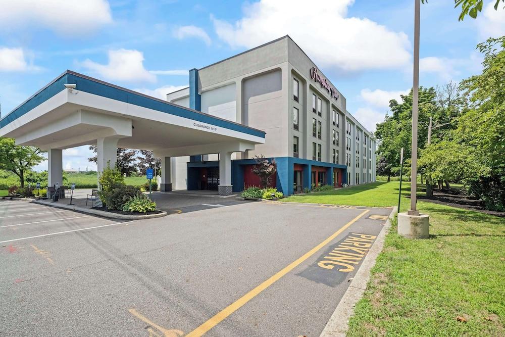 Hampton Inn Ridgefield Park photo 1