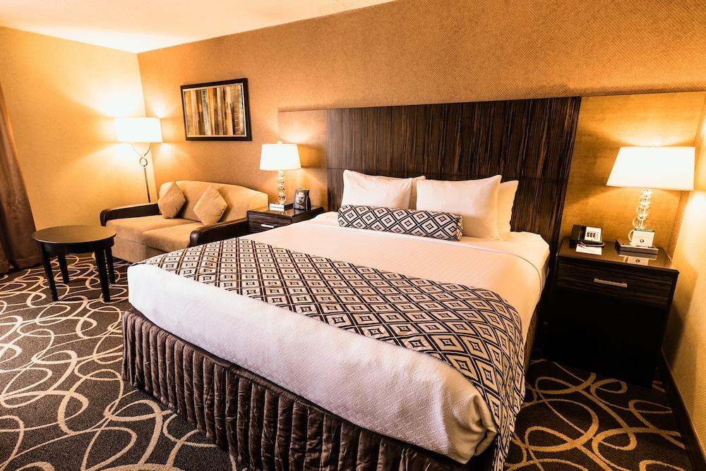 Crowne Plaza Newark Airport by IHG photo 2