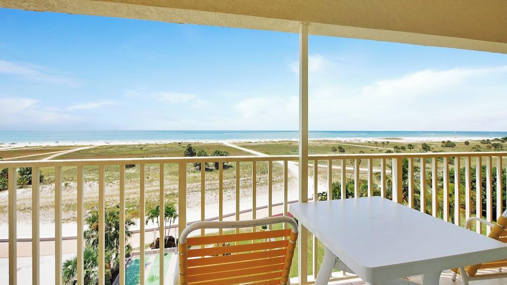 South Beach Oceanfront Resort photo 69
