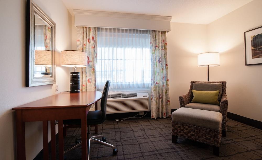 Best Western Plus University Park Inn & Suites photo 51
