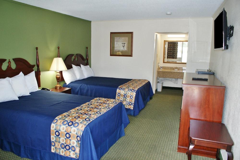 Americas Best Value Inn Ft. Jackson photo 8