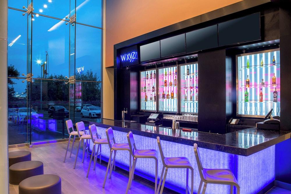 Aloft New York LaGuardia Airport photo 32