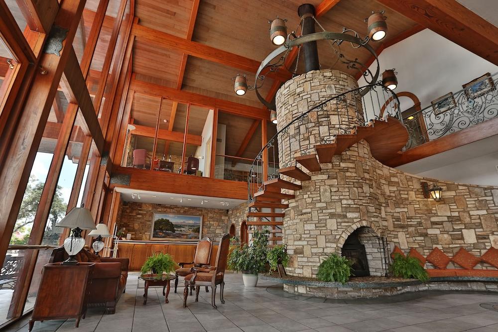 The Inn Of The Hills photo 2