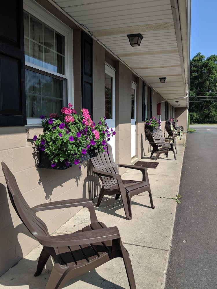 Clarence Inn photo 52