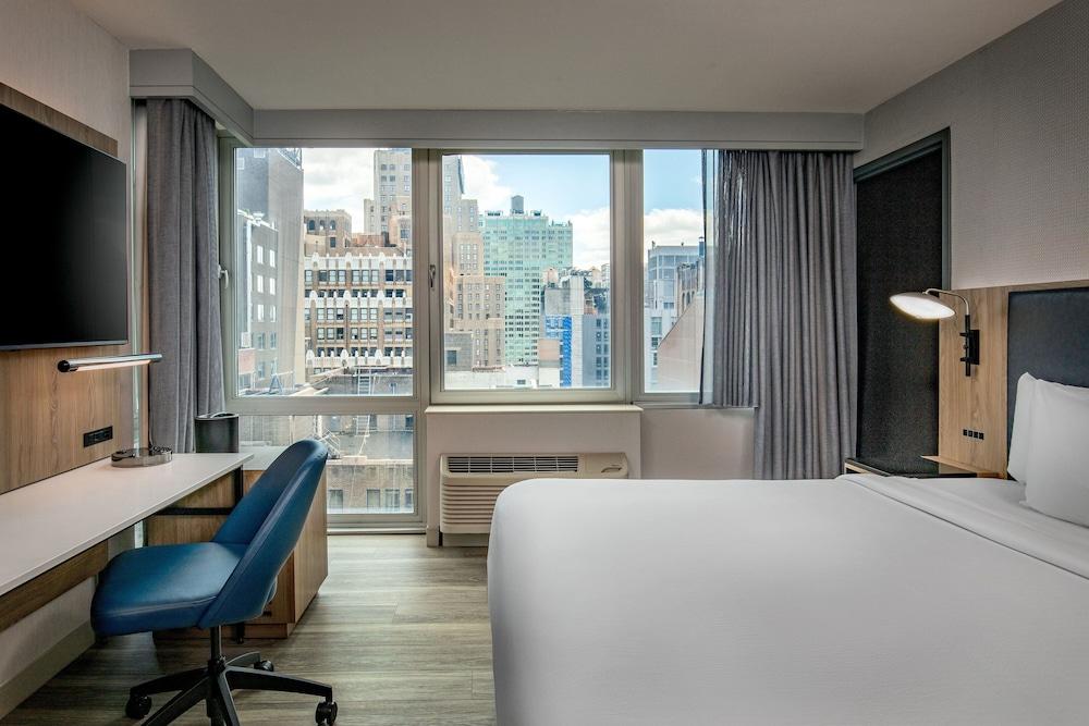 Courtyard New York Manhattan/Times Square West photo 8