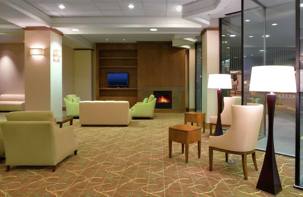 DoubleTree by Hilton Omaha Downtown photo 2