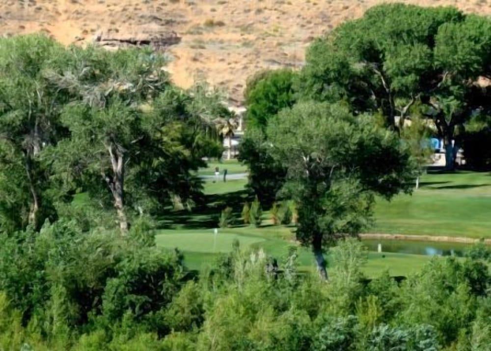 Beaver Dam Lodge photo 10