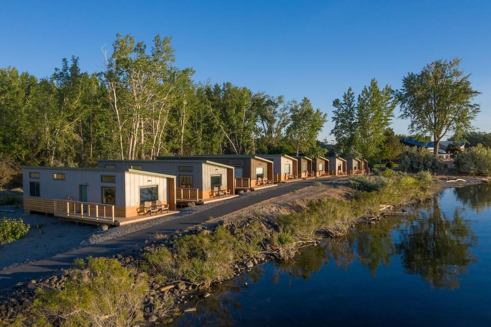 River Lodge And Grill photo 34