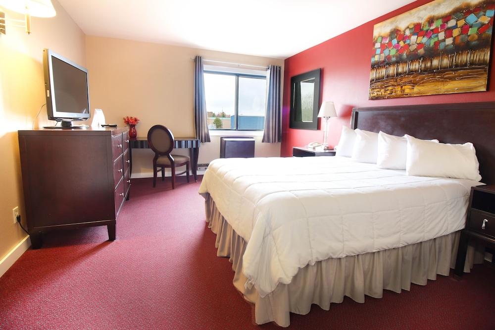 The Washburn Inn - On the Lake photo 5