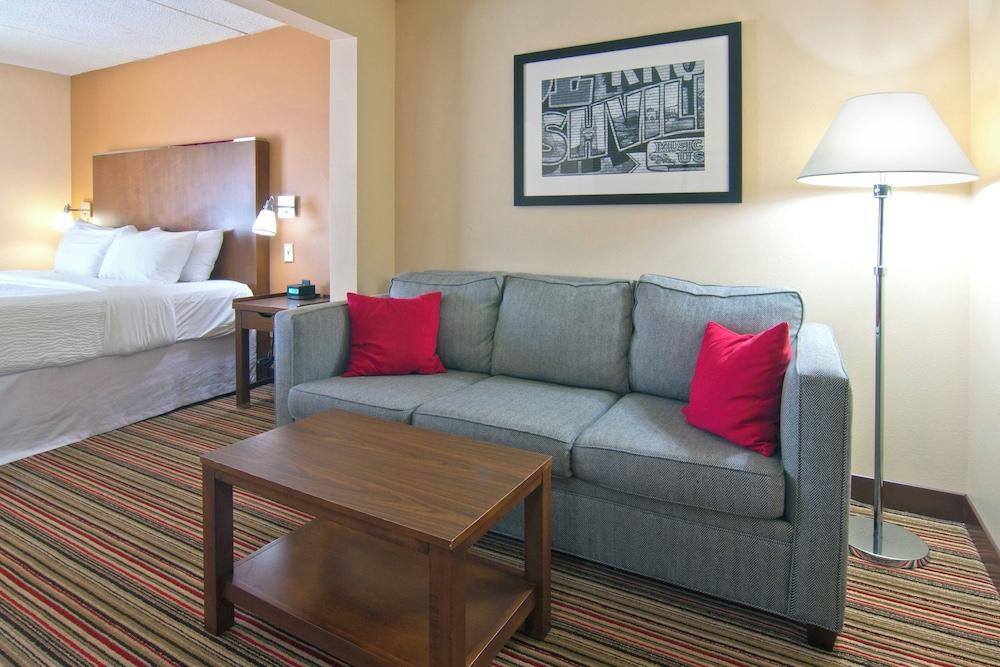 Four Points by Sheraton Nashville Airport photo 10